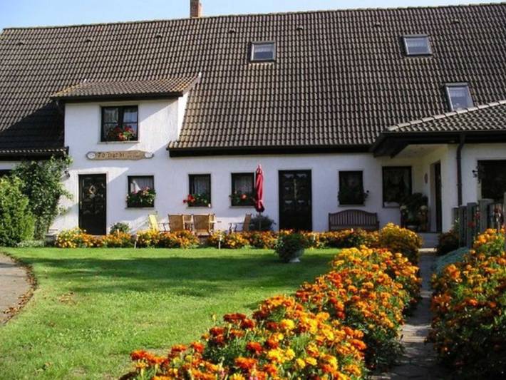 Ferienwohnung für 2 Personen, mit Terrasse und Garten sowie Sauna