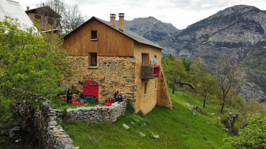 Maison de vacances pour 4 personnes, avec jardin et vue