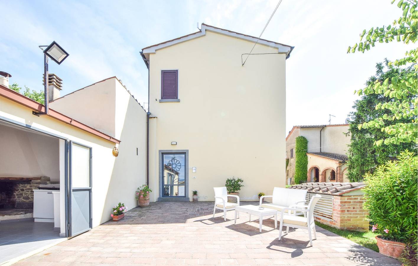 Appartamento di lusso con piscina, giardino, parcheggio e internet in Cortona, Provincia di Arezzo