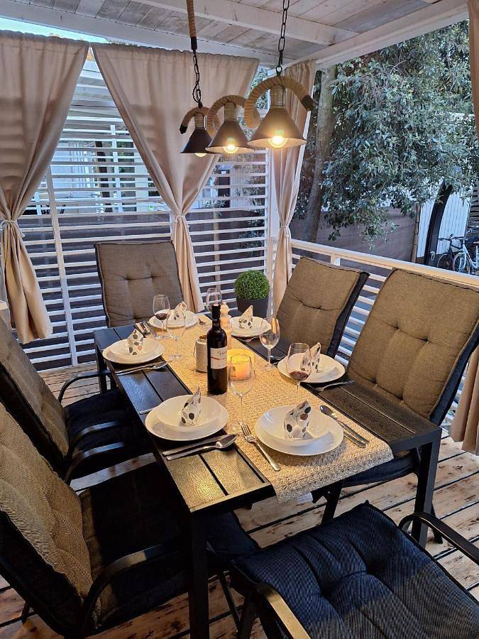 Camping pour 8 personnes, avec jardin à Biograd na Moru - 4