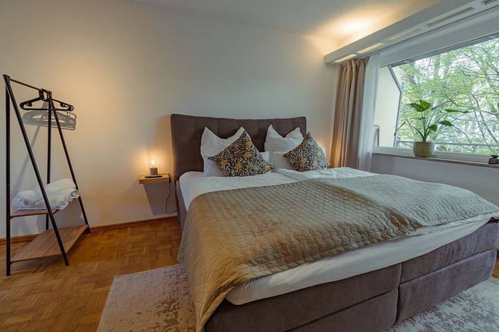 Ferienwohnung für 2 Personen, mit Balkon in Esslingen am Neckar