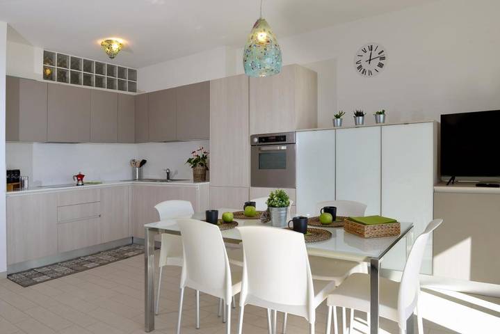 Ferienwohnung für 4 Personen, mit Pool und Ausblick sowie Garten, mit Haustier in Lignano Pineta - 2