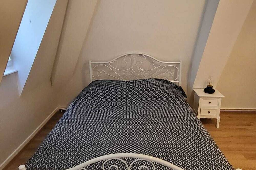 Manor house in a haven of peace in Haute Azergues. in Saint-Just-d'Avray, Beaujolais