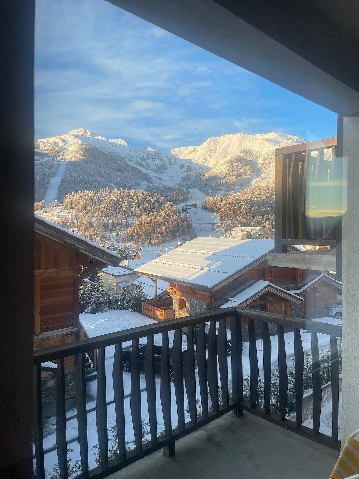 Ganze Wohnung, Ferienwohnung 'Chaleureux La Montagne' mit privatem Garten und Balkon in Auron, Saint-Étienne-de-Tinée