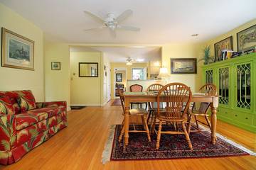 Cottage for 6 Guests in Newport East, Rhode Island, Picture 3