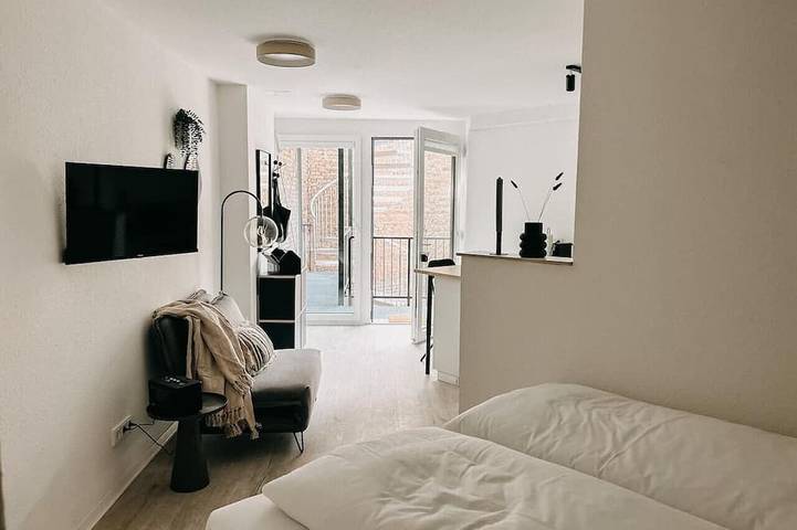 Holiday apartment for 3 people, with balcony and garden - 1
