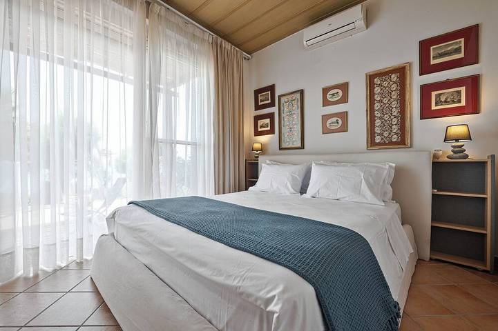 Location de vacances pour 4 personnes, avec terrasse et jardin dans Keratokambos - 3