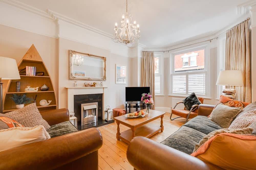 4 Bed in Whitby (oc-w1030) in Whitby, North York Moors National Park