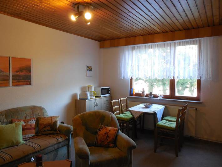 Ferienhaus für 2 Personen, mit Terrasse und Ausblick in Waltershausen - 2