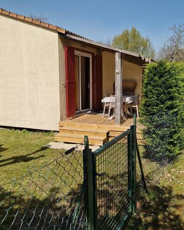 Gîte pour 4 personnes, avec jardin en Gironde