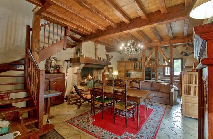 Gîte pour 2 personnes, avec jardin à Bareilles