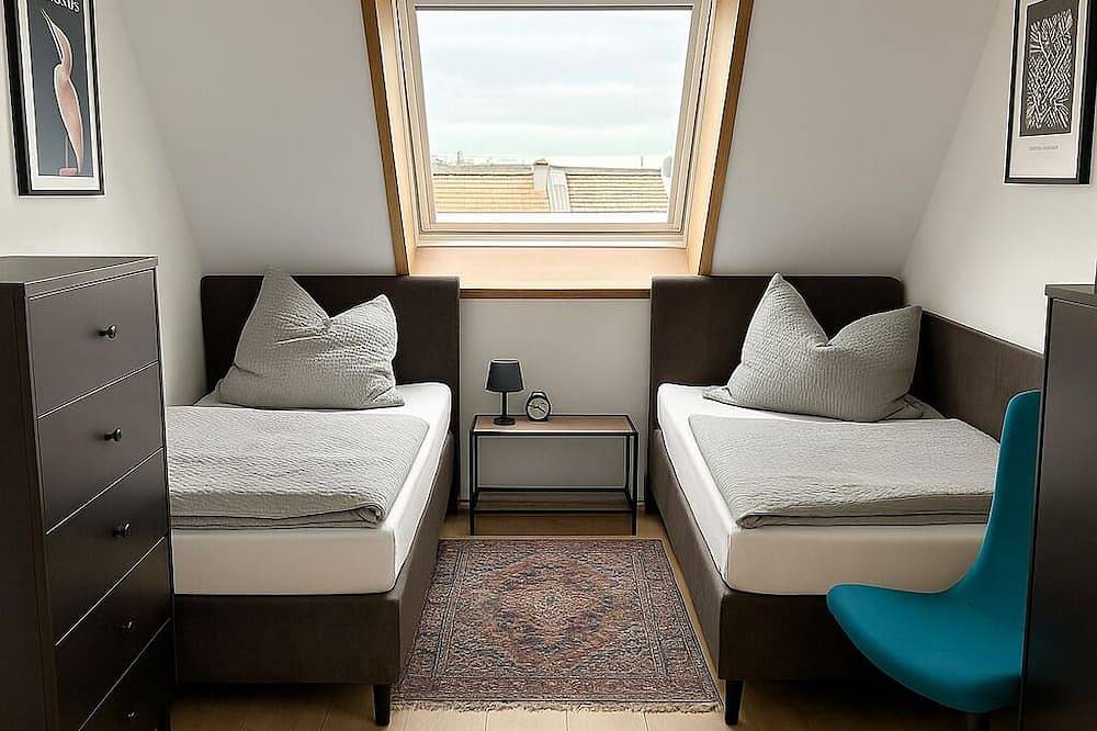 Ganze Wohnung, Haus Delitzsch Holzstraße – 8 Betten, Parkplatz in Delitzsch, Sächsisches Burgen- und Heideland