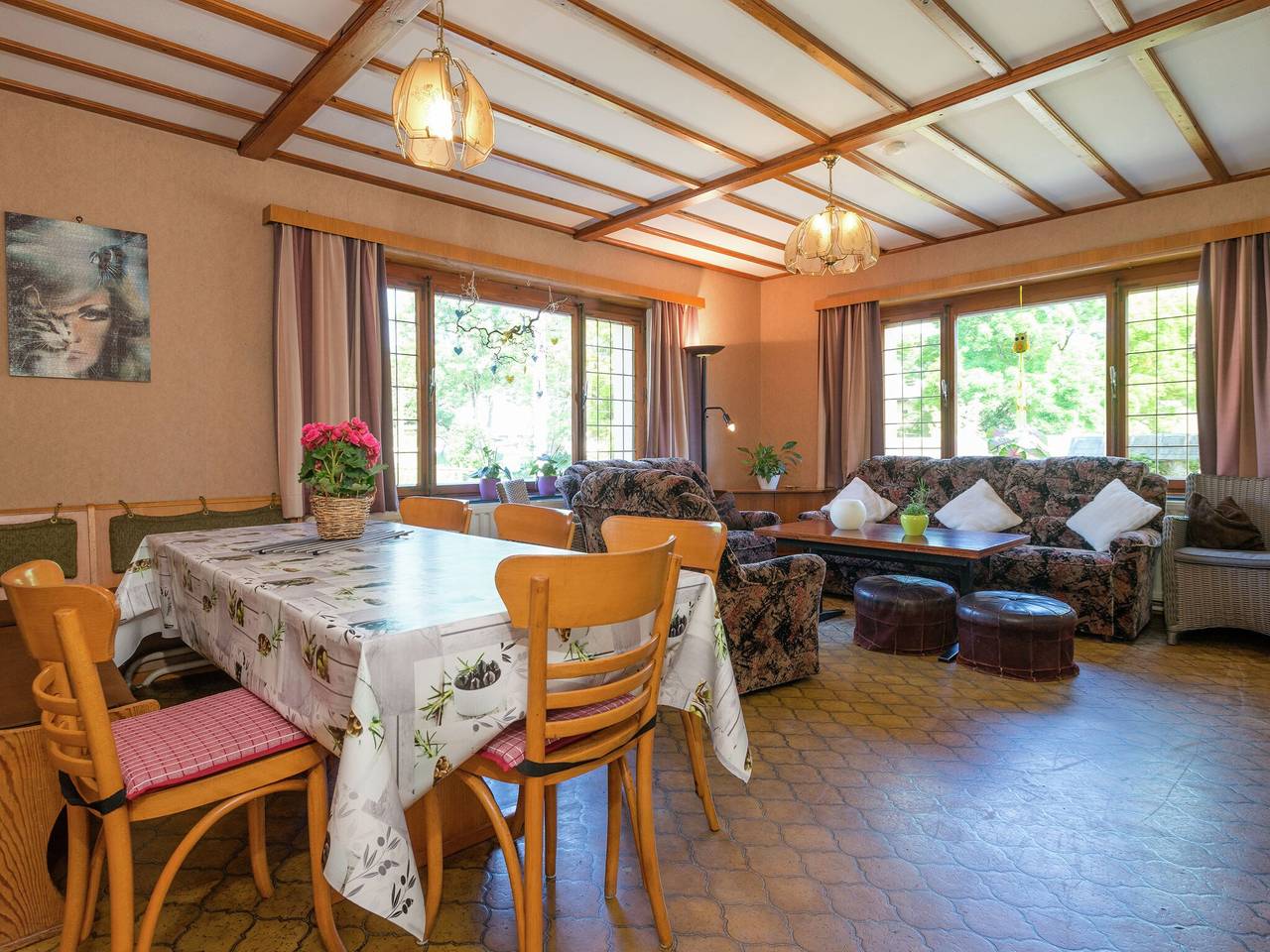 Geräumiges Ferienhaus mit großem Garten in Amel, Naturpark Hohes Venn