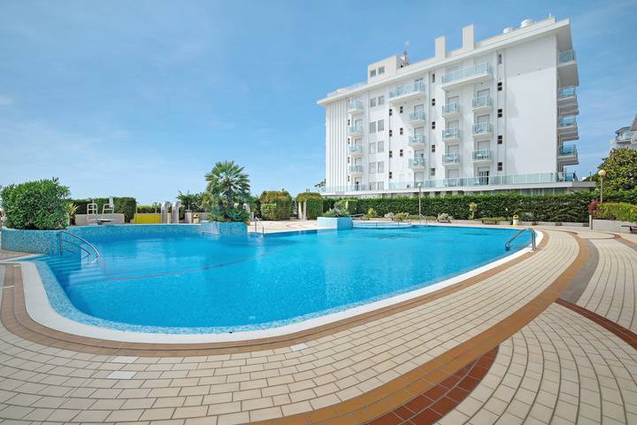 Ferienwohnung für 5 Personen, mit Kinderpool und Balkon in Venetien - 4