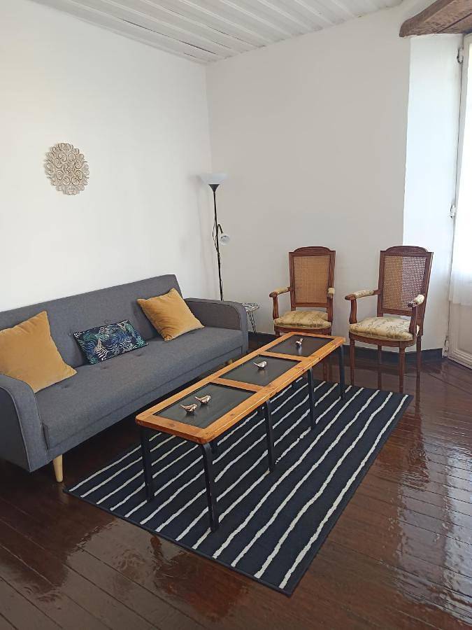 Appartement entier, Apartamento Céntrico Espacioso y Con Galería Acristalada in Guitiriz, Province de Lugo