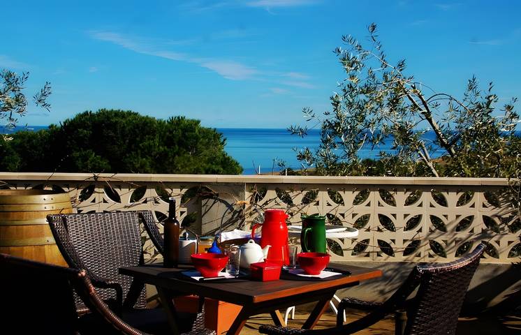 Location de vacances pour 5 personnes, avec jardin dans les Pyrénées-Orientales