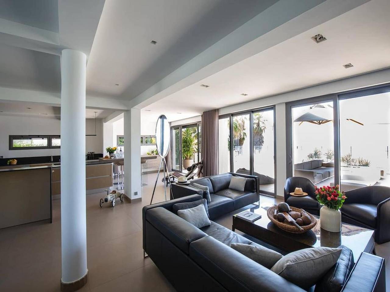 Luxury Seafront Villa with 2 Private Pools in Carry-le-Rouet, Côte méditerranéenne (France)