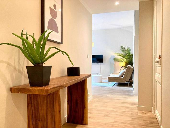 Gîte pour 2 personnes, adapté aux familles dans Gare De Cannes - 2