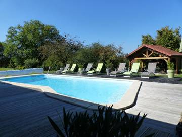 Gîte pour 5 personnes, avec jardin ainsi que piscine et terrasse dans Saône-et-Loire