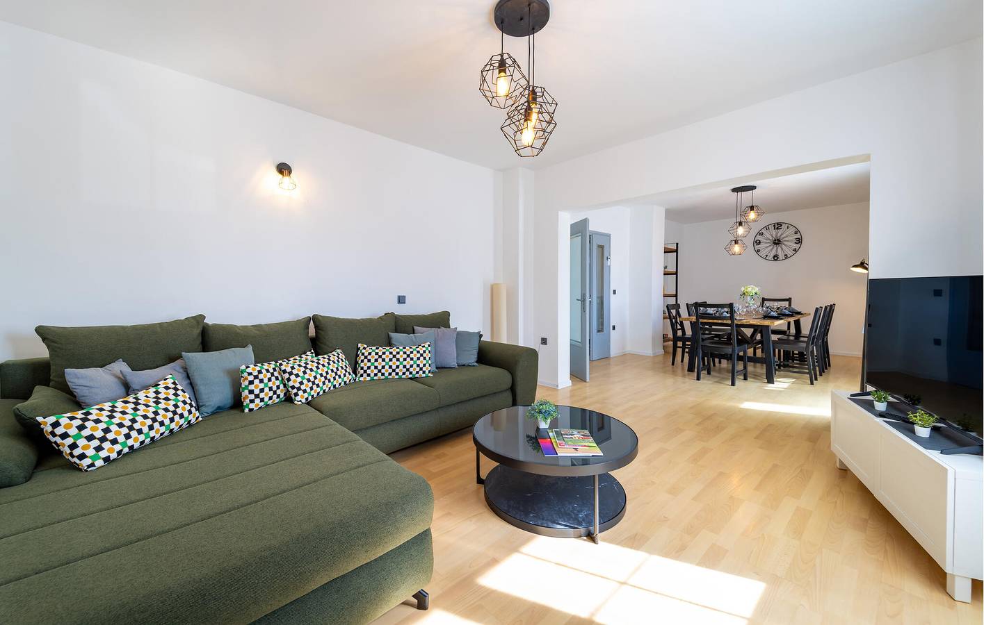 Gemütliche 28 m² große Wohnung mit Pool, WLAN und Parkplatz in Bilje, Osijek-Baranja