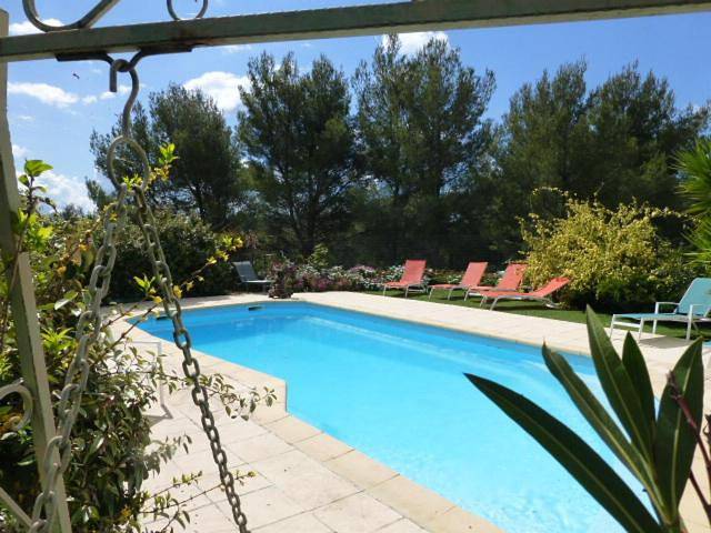 Appartement de vacances pour 6 personnes, avec Balcon et Terrasse ainsi que Piscine et Vue