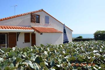 Location de vacances pour 5 personnes, avec piscine et jardin dans Plage de La Joselière