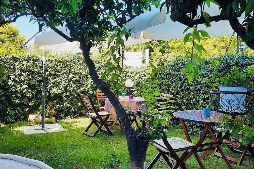 Il Canto delle Sirene Vieste centro,con giardino, vicino spiaggia Pizzomunno in Vieste, Gargano