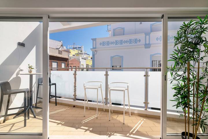 Appartement entier, Appartement 'Casa Zavage' avec terrasse privée, Wi-Fi et climatisation in Cabanas de Tavira, Conceição e Cabanas de Tavira