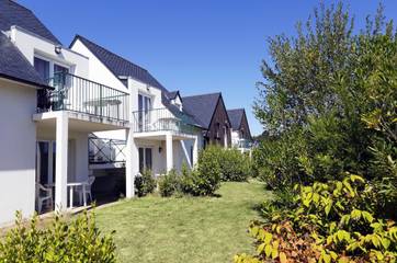 Gîte pour 6 personnes, avec balcon ainsi que piscine et sauna à Saint-Pol-de-Léon