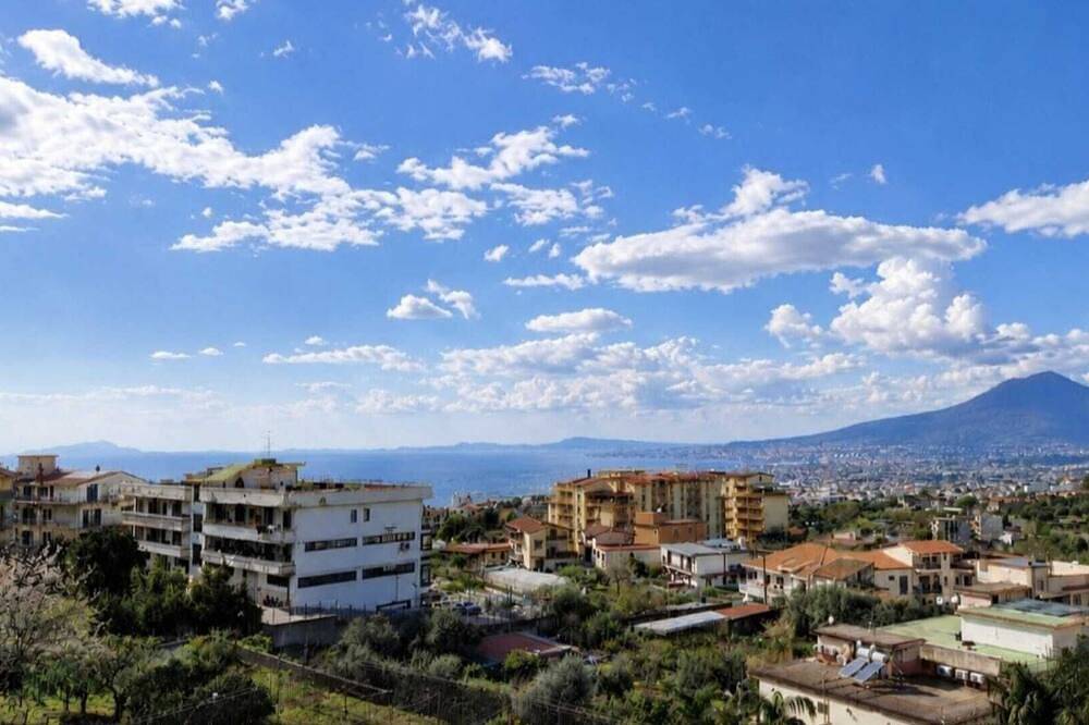 Entire apartment, Verso Maison - Incantevole alloggio a Gragnano in Gragnano, Naples Province