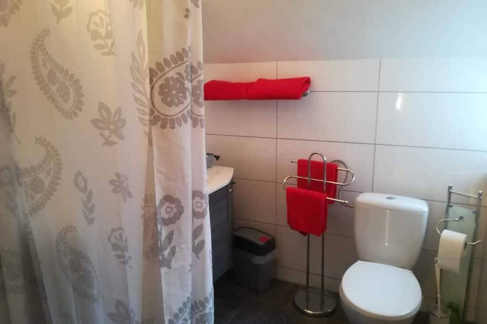 Erholsames Gästezimmer zum Entspannen, zentral zu Rheinsteig und Limes in Neuwied, Osteifel