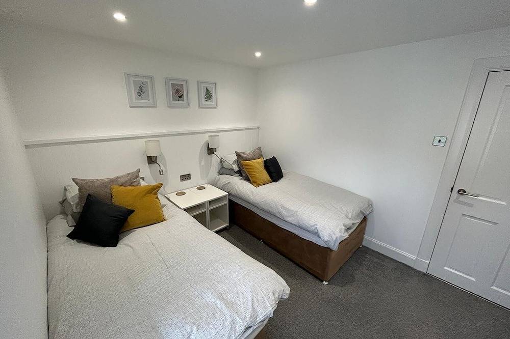 Schilderachtige traditionele cottage met modern interieur, Drumnadrochit, Loch Ness in Drumnadrochit, Highlands