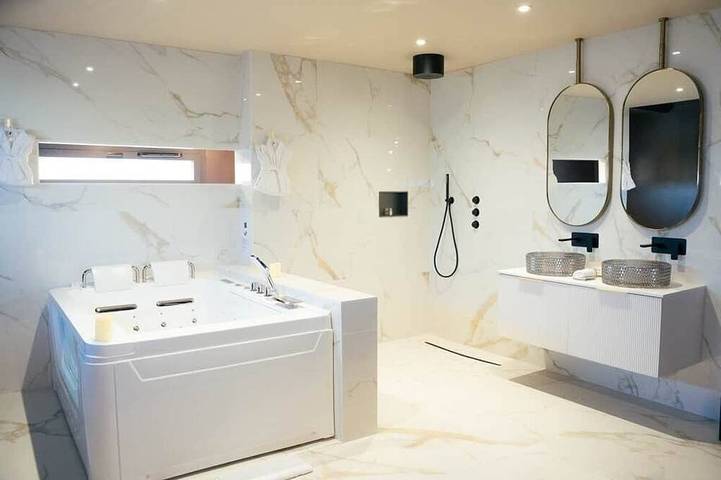 Domaine Coul'Eau - Sensual Theme in Eaunes, Umgebung Toulouse