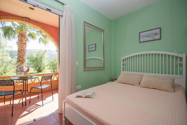 Ferienhaus für 4 Personen, mit Balkon und Garten sowie Pool in Kalamaki - 2