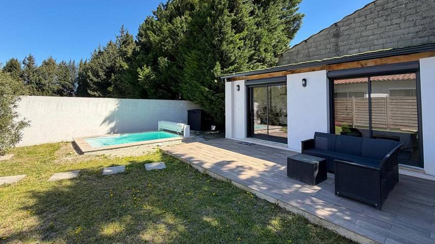 Chambre d’hôte pour 2 personnes, avec Terrasse ainsi que Jardin et Piscine