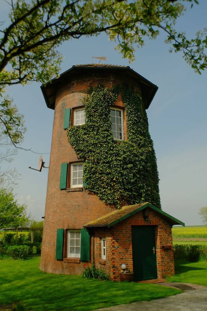 Ferienhaus für 4 Personen, mit Terrasse und Garten in Krummhörn