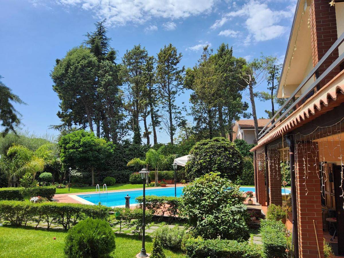 Villa con Piscina Villa Scott del bernese in Nicolosi, Etna