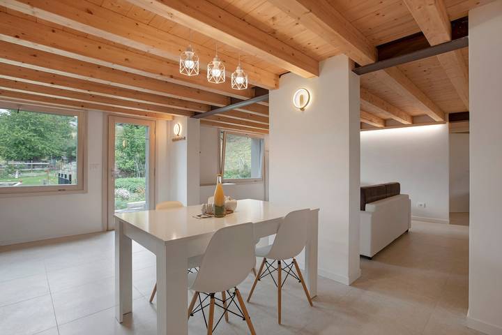 Hel lejlighed, Apartment 'Millet Ozein' with Mountain View, Shared Terrace and Wi-Fi in Ozein, Comune di Aymavilles