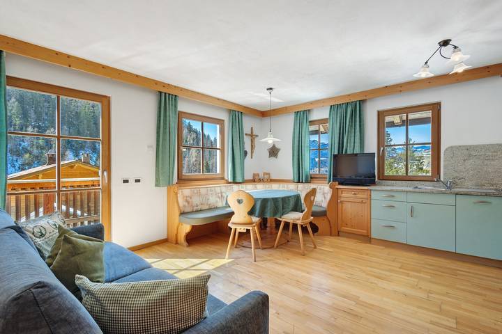 Ferienwohnung für 4 Personen, mit Balkon, mit Haustier in Wengen (Italien)