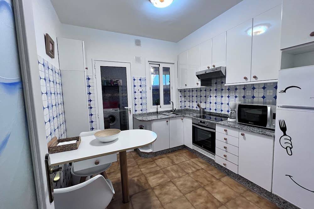 Entire apartment, Apartamento Peponas House - Wifi, Smart Tv & Netflix in O Grove, Rías Baixas