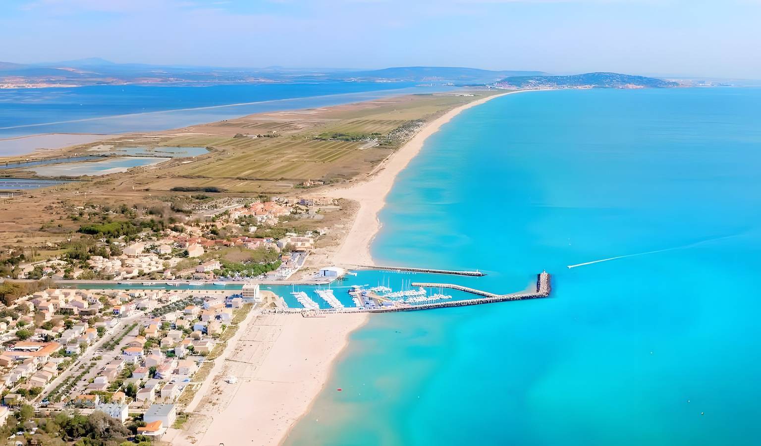 Entire apartment, Apartment "La Casa tranquilia" – Relax and Enjoy the Marseillan Lifestyle in Marseillan, Mediterranean Coast (France)