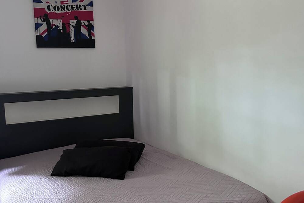 Maison Neuve Moderne Tout Confort Entre Plage et Montagne Avec Piscine Privé in Peri, Ajaccio und Umgebung