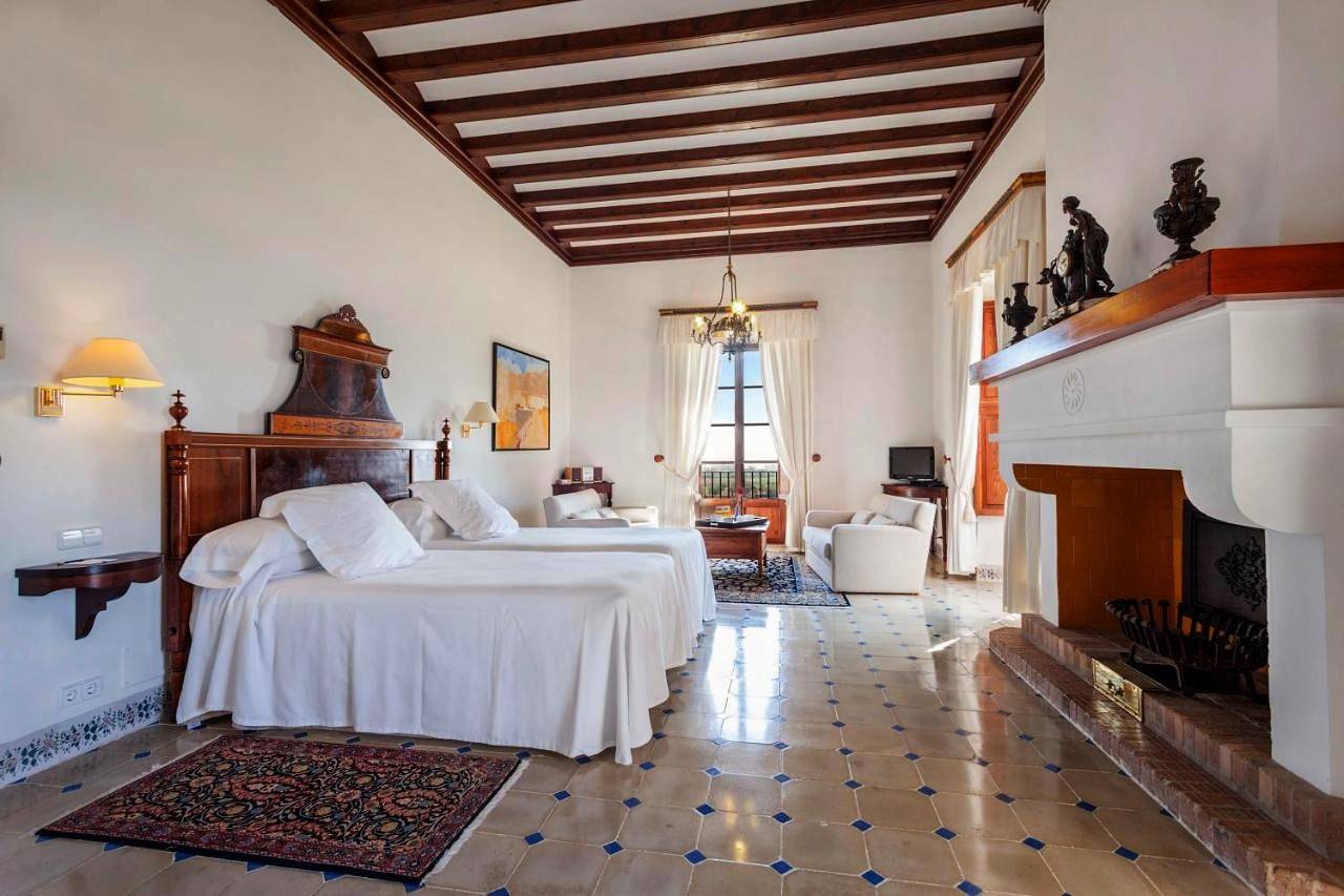 Hotel Llenaire in Port de Pollença, Pollença