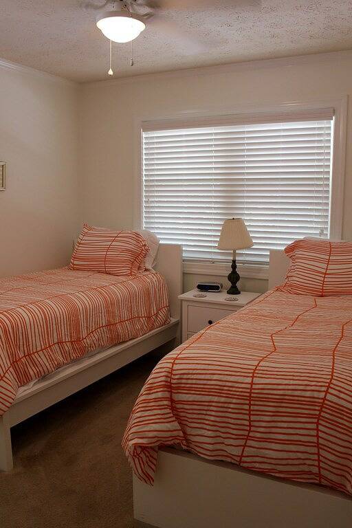 Hundefreundliche Ferienhaus / Hütte zu einem Winery & Vineyard! in Surry County