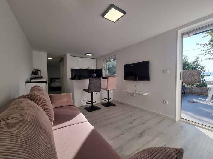 Ferienwohnung für 2 Personen, mit Garten in Njivice - 4