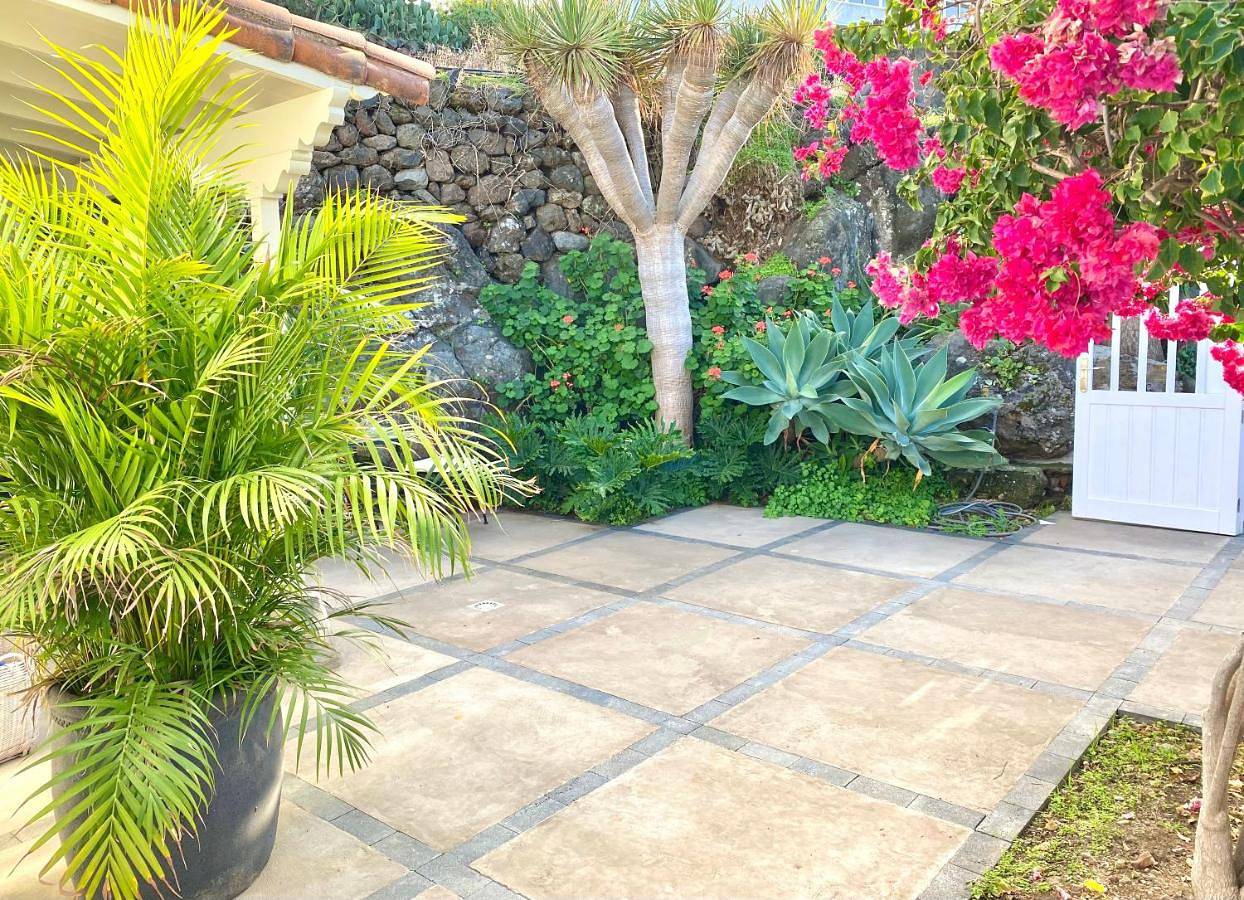 Two-Bedroom Villa in Playa Bollullo, La Orotava