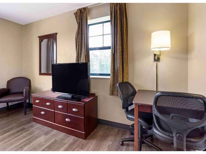 Apartamento entero, 1 Cama King | Para No Fumadores, Cocina, Ducha in Condado de Dutchess