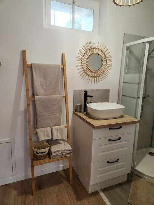 Location de vacances pour 2 personnes, avec jacuzzi, animaux acceptés à Tremblay - 2