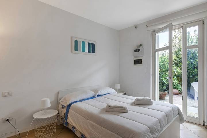 Ferieleilighet for 2 personer, med Hage i Lucca