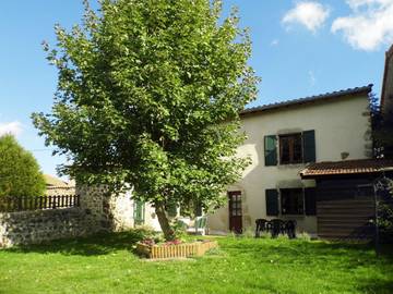 Maison de vacances pour 6 personnes, avec jardin et terrasse, animaux acceptés en Haute-Loire